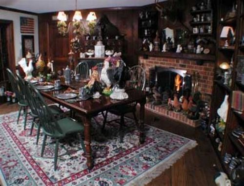 Williamsburg Sampler B & B Bagian luar foto