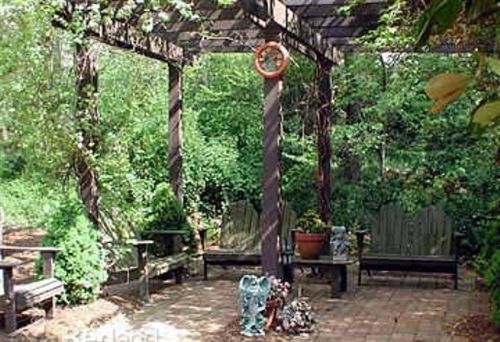 Williamsburg Sampler B & B Bagian luar foto