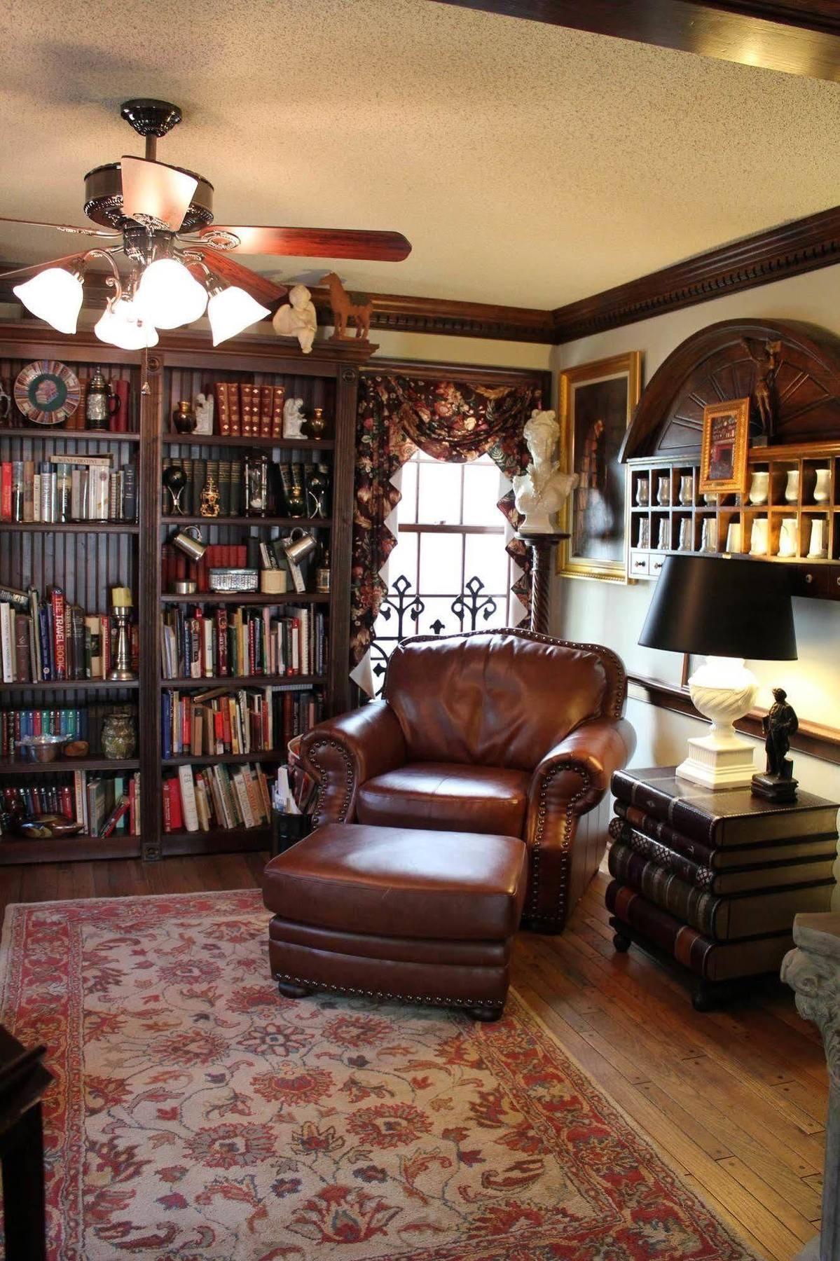 Williamsburg Sampler B & B Bagian luar foto